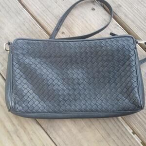 Vintage black‎ leather woven clutch